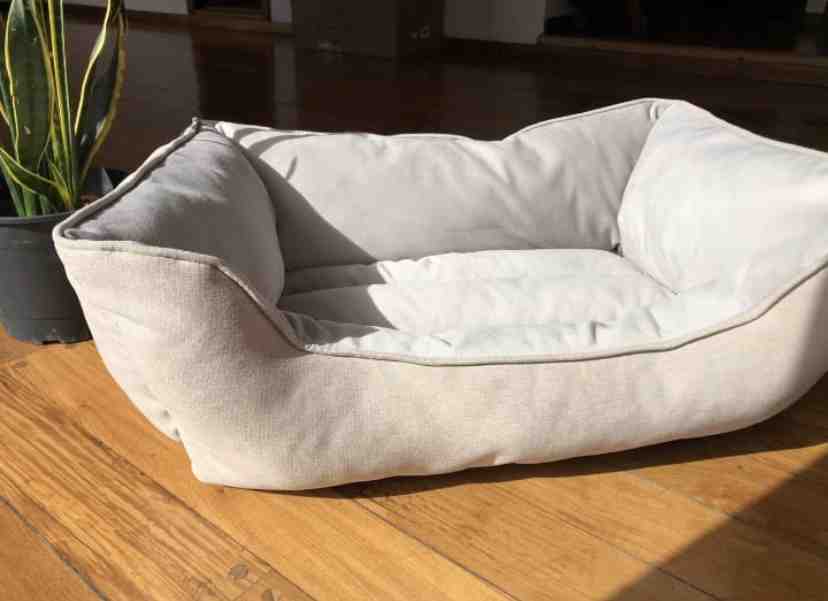 MOISES PREMIUM BEIGE 65 x 45 cm 