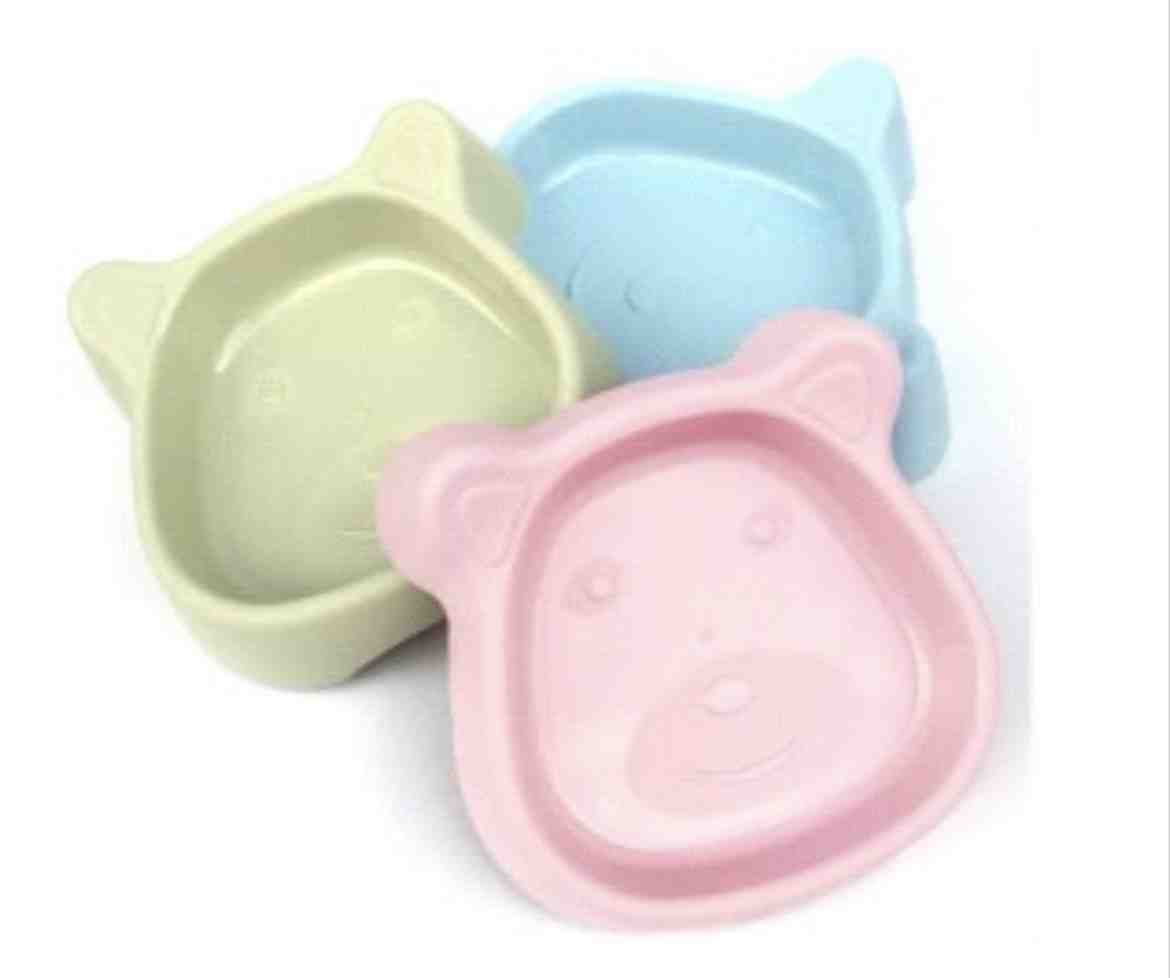 COMEDERO PLASTICO OSO  CHICO color según stock 