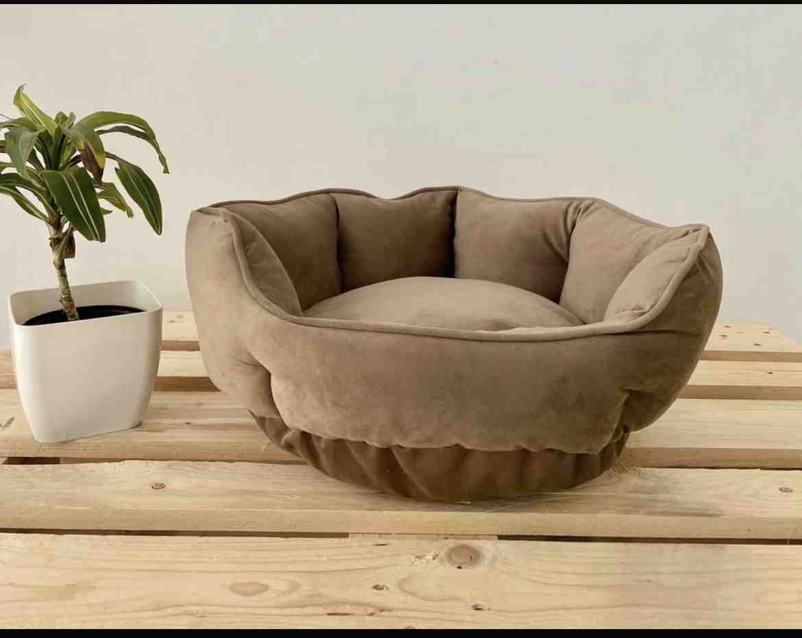 MOISES STUART BEIGE 55 cm de diámetro 