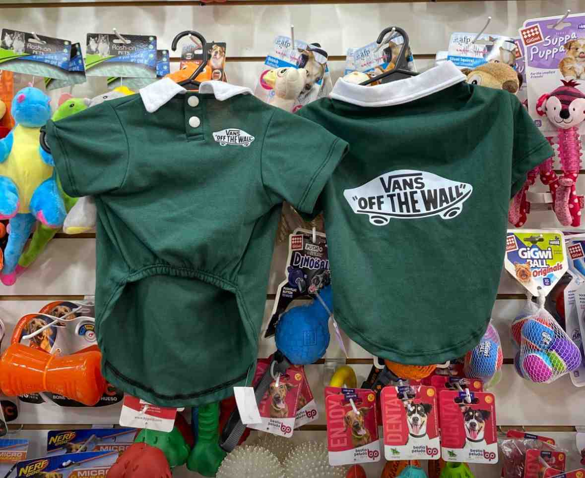 CHOMBA VANS VERDE TALLE 2