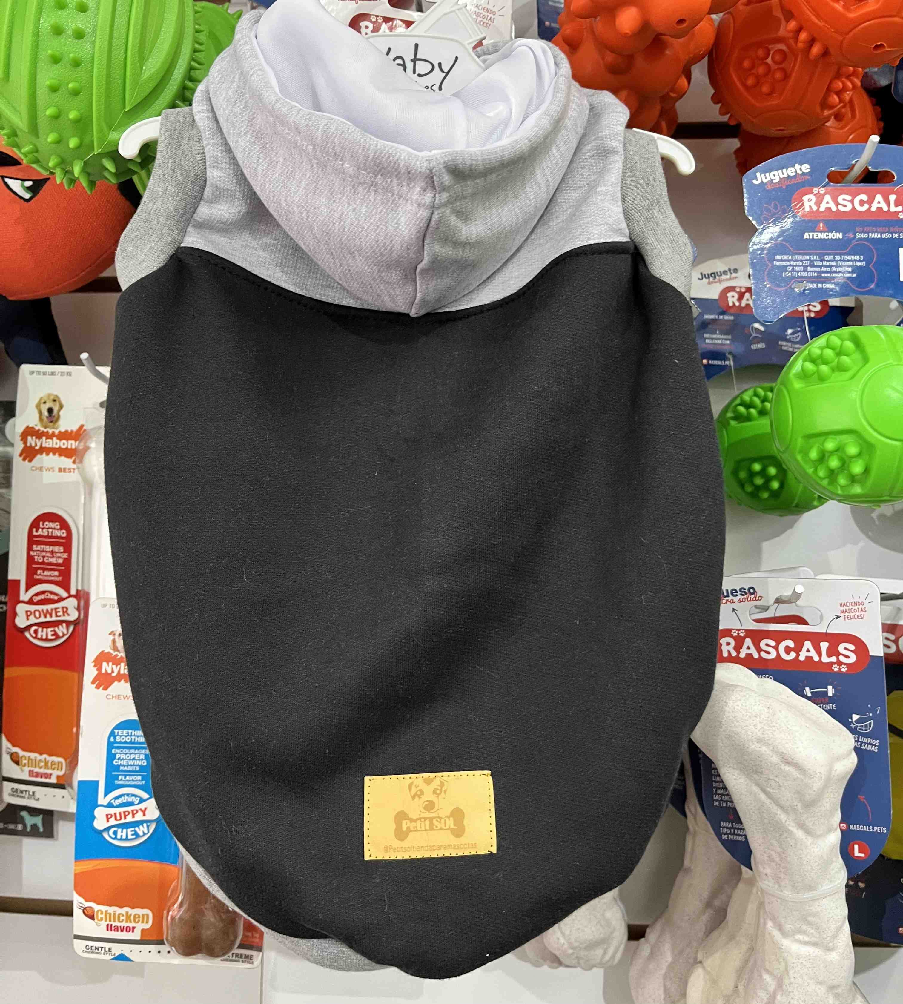 CHALECO PETIT NEGRO TALLE L 