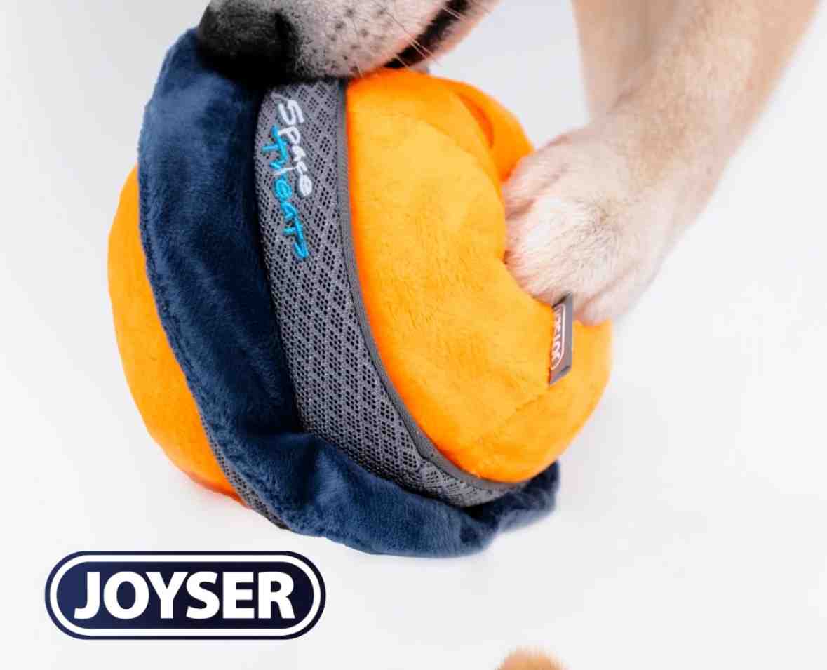 7203 JOYSER  PLUSH SATURNO 18 CM 