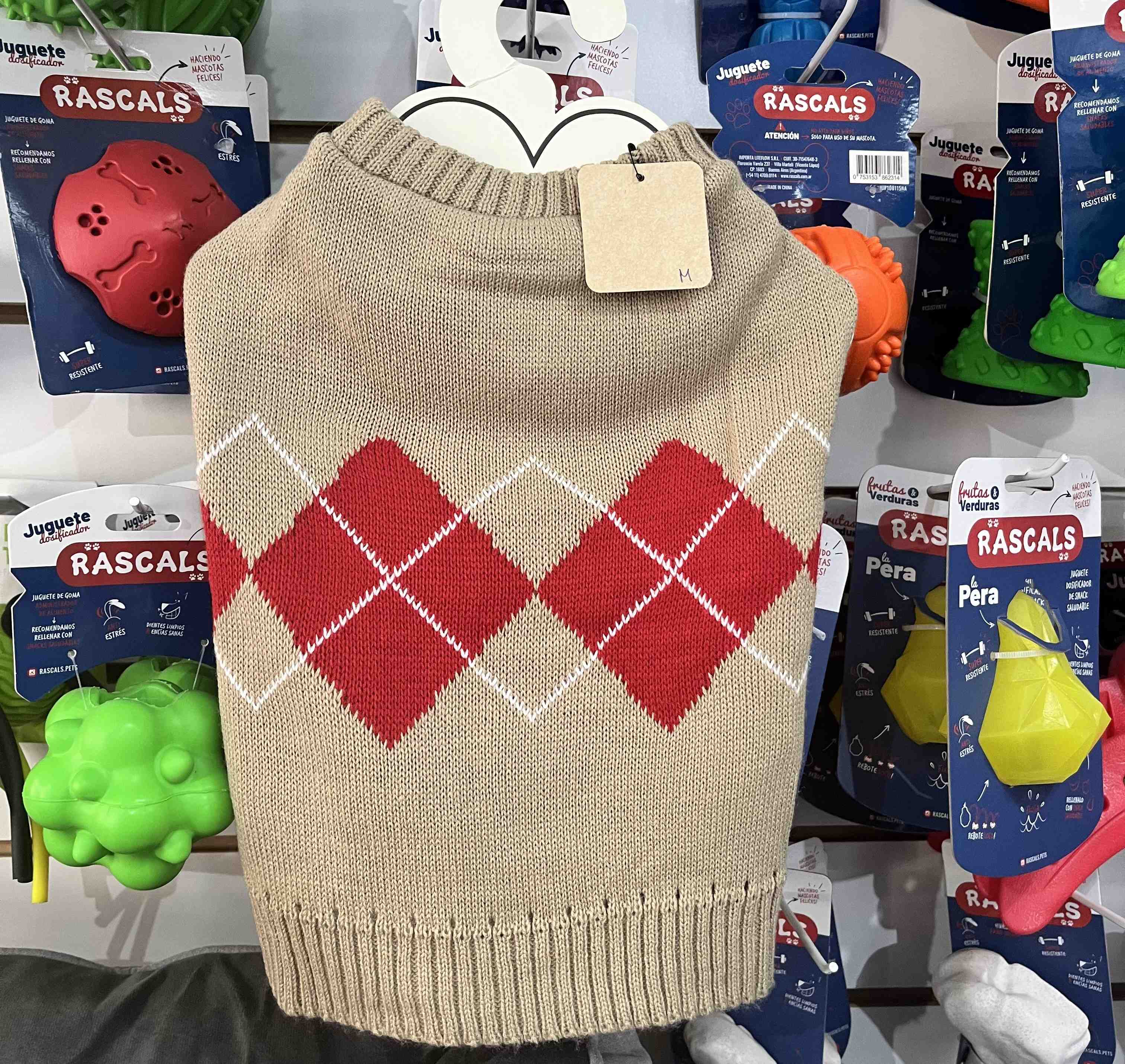 SWETER ROMBO ROJO TALLE M 